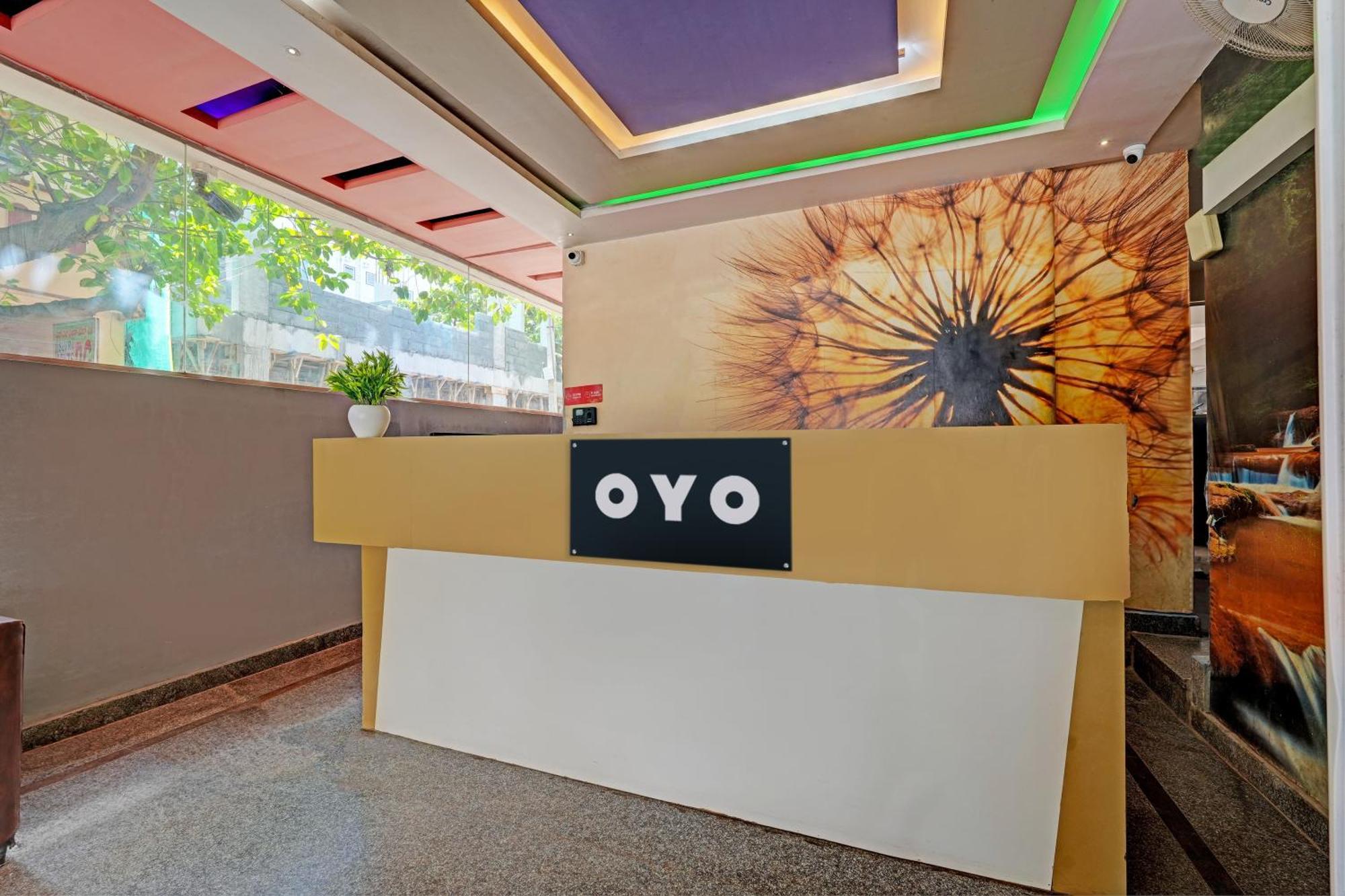 Oyo Pmr Elitestay Hotel Near Ascendas Park Square Mall 班加罗尔 外观 照片